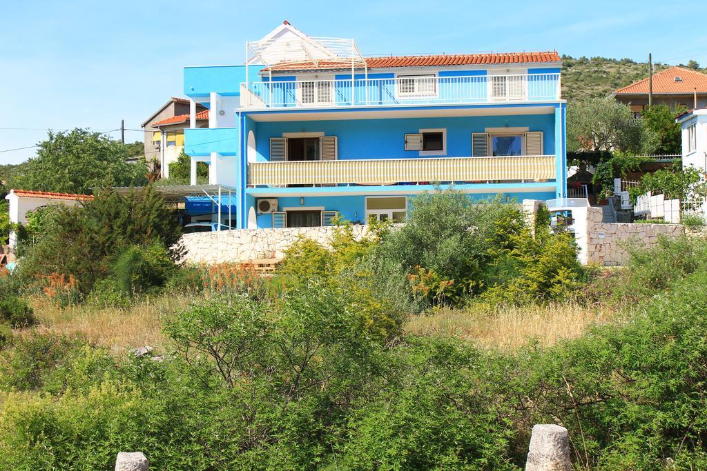 מרינה Apartments Yerkovic מראה חיצוני תמונה