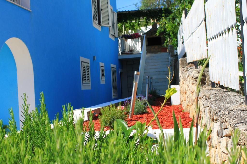 מרינה Apartments Yerkovic מראה חיצוני תמונה